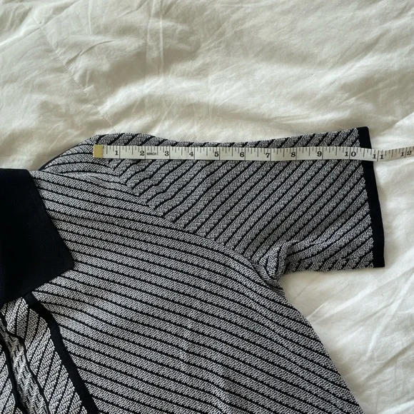 Exclusively Misook Black & White Open Front Short Sleeve Knit Cardigan M - Picture 11 of 11